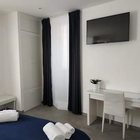 Palazzo Verdi Bed & Breakfast *